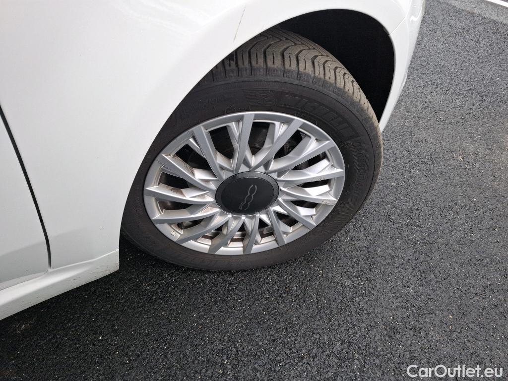  Fiat  500 FIAT  / 2015 / 3P / Berline Hybrid 1.0 BSG 70 ch Dolcevita #8