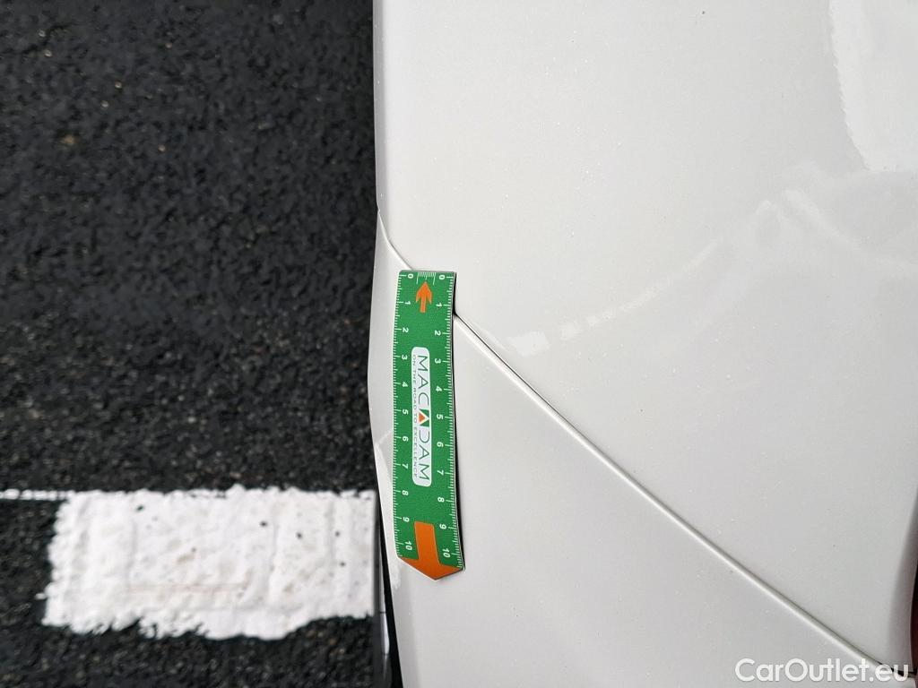  Fiat  500 FIAT  / 2015 / 3P / Berline Hybrid 1.0 BSG 70 ch Dolcevita #3