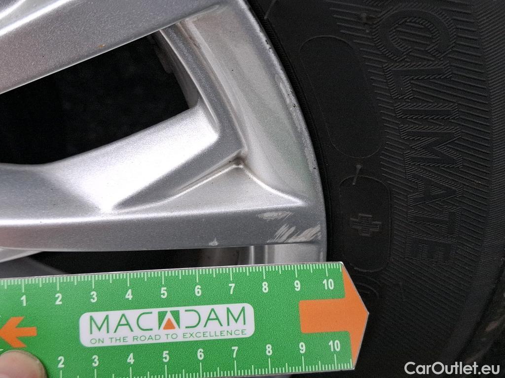  Fiat  500 FIAT  / 2015 / 3P / Berline Hybrid 1.0 BSG 70 ch Dolcevita #19