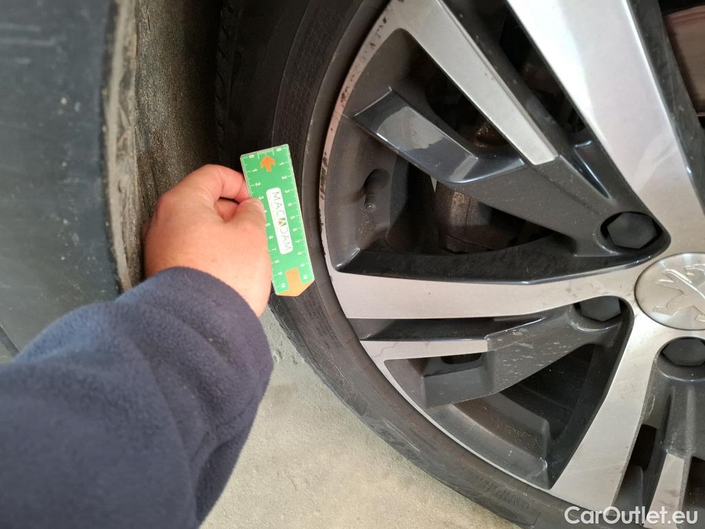  Peugeot  3008  GT Line 1.6 PureTech 180CV BVA8 E6dT #33