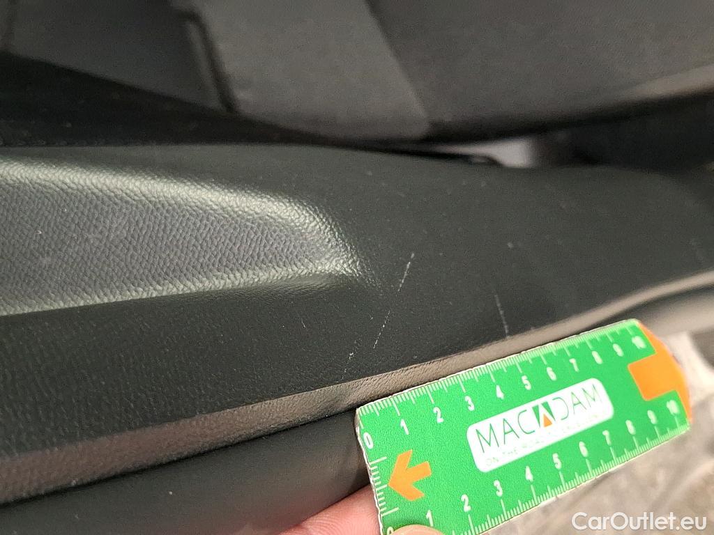  Peugeot  208  Active Business 1.5 HDi 100CV BVM6 E6d #13