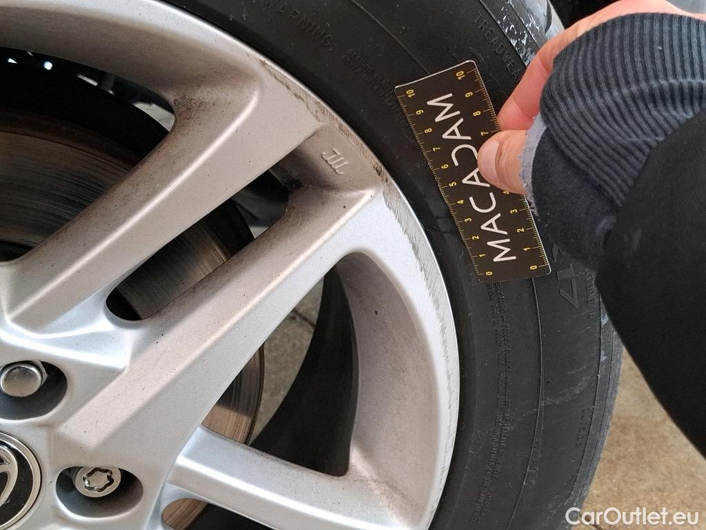  Toyota  C-HR TOYOTA  / 2016 / 5P / SUV 1.8 Hybride 122 Dynamic Business Stage A #7