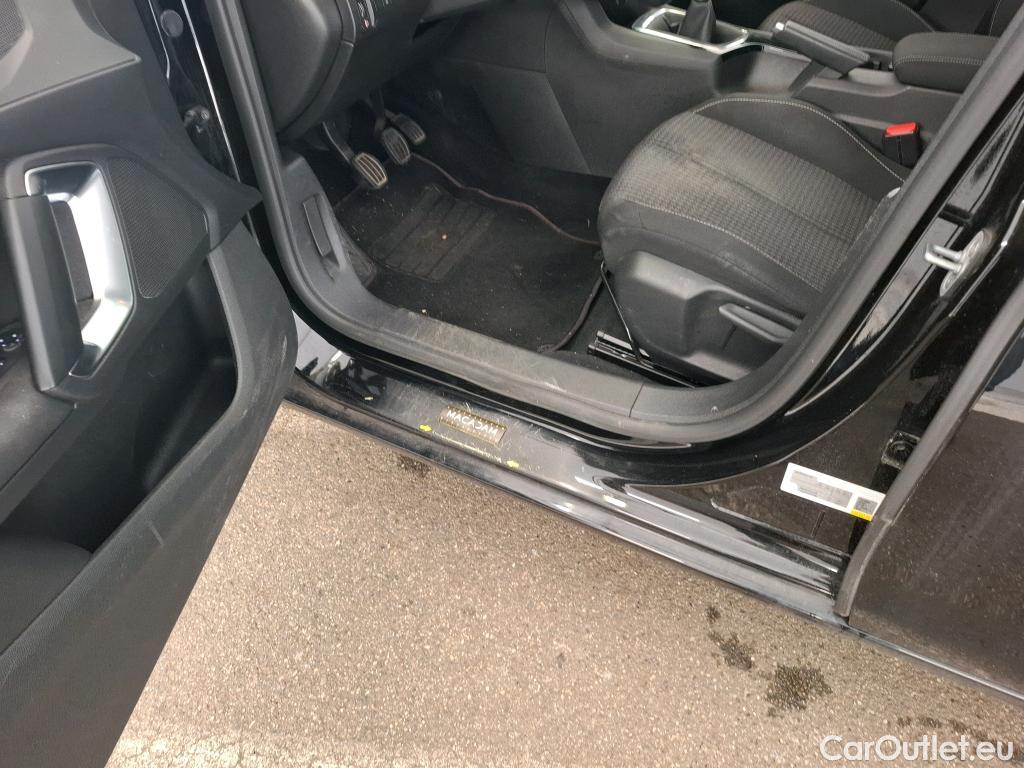  Peugeot  308  Premium Pack 1.5 HDI 100CV BVM6 E6dT #17