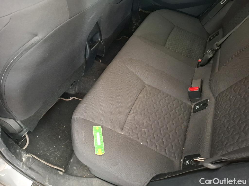  Toyota  Corolla TOYOTA  / 2018 / 5P / Berline Hybride 122h Design #15