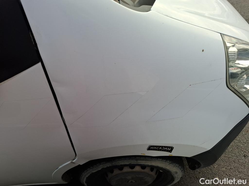  Renault  Master  dble cabine L3H1 3 5t 2.3 dCi 130CV BVM6 E6 / BENNE #28