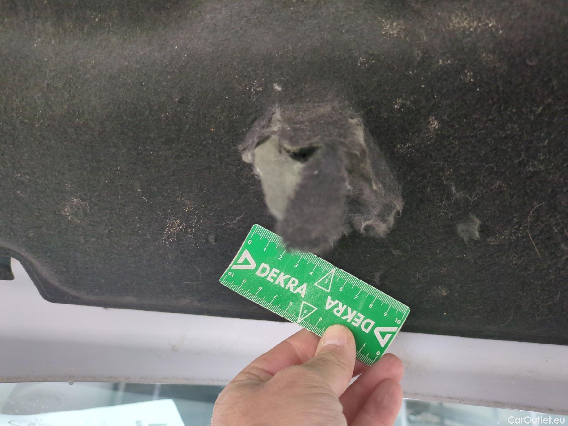  Toyota  Yaris Cross TOYOTA  Hybride / 2021 / 5P / SUV 1.5 HYBRID 116H DYNAMIC AUTO #16