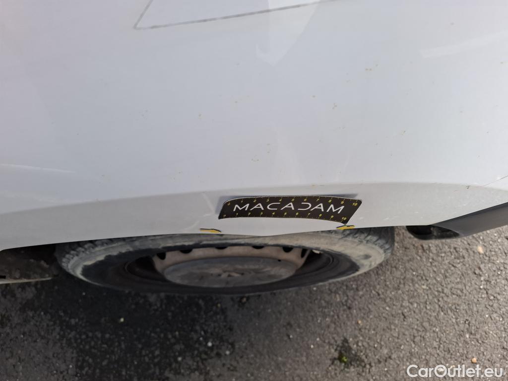  Renault  Master  dble cabine L3H1 3 5t 2.3 dCi 130CV BVM6 E6 / BENNE #25