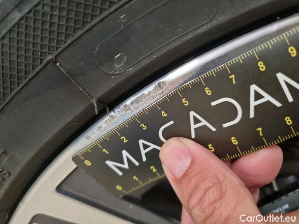  Bmw  Serie 1 1 Berline 116 d Business Design 1.5 115CV BVA7 E6d #3