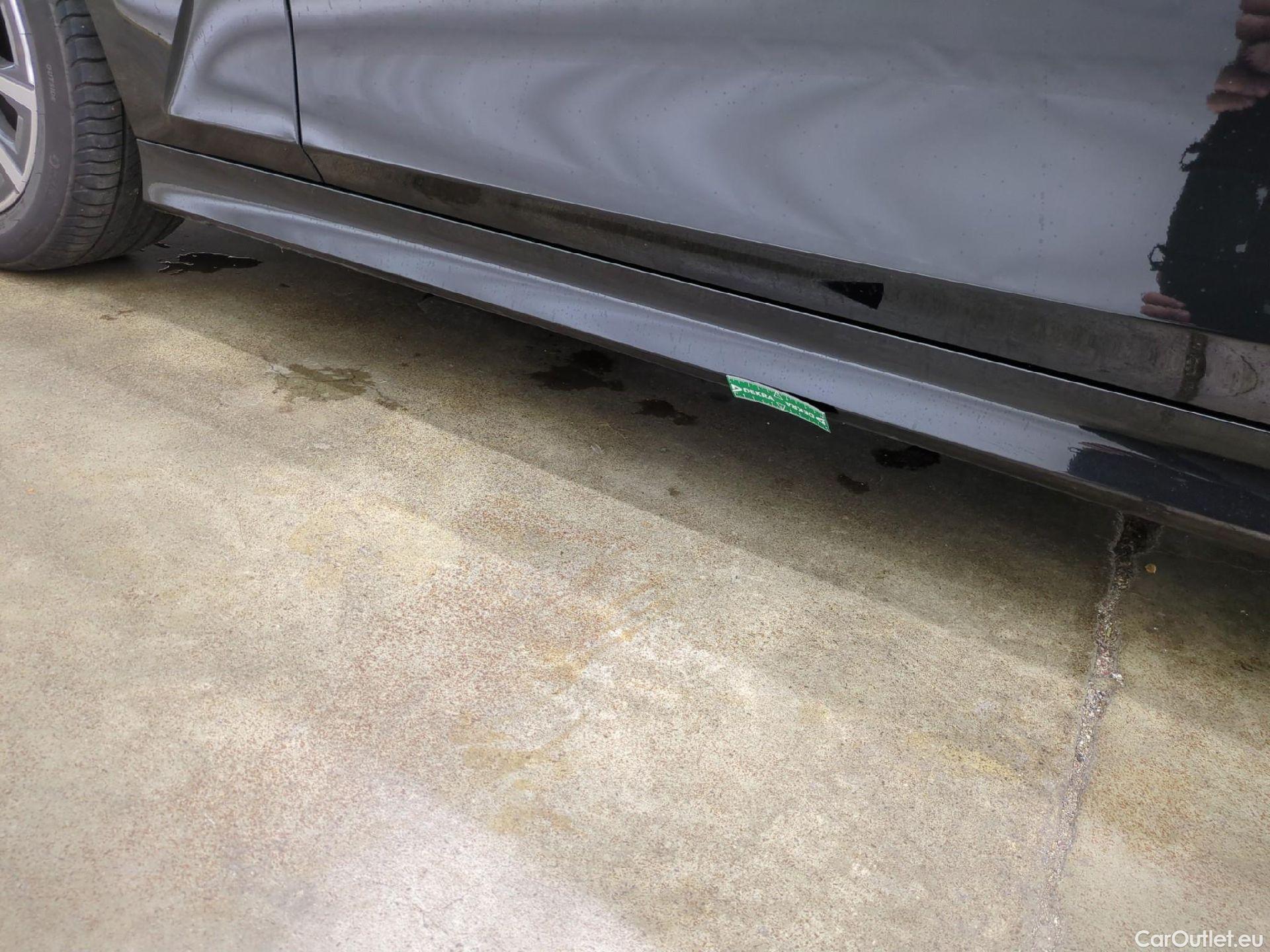  Bmw  Serie 3 BMW Série 3 Touring / 2022 / 5P / Break 318i 156ch Business Design BVA8 #31