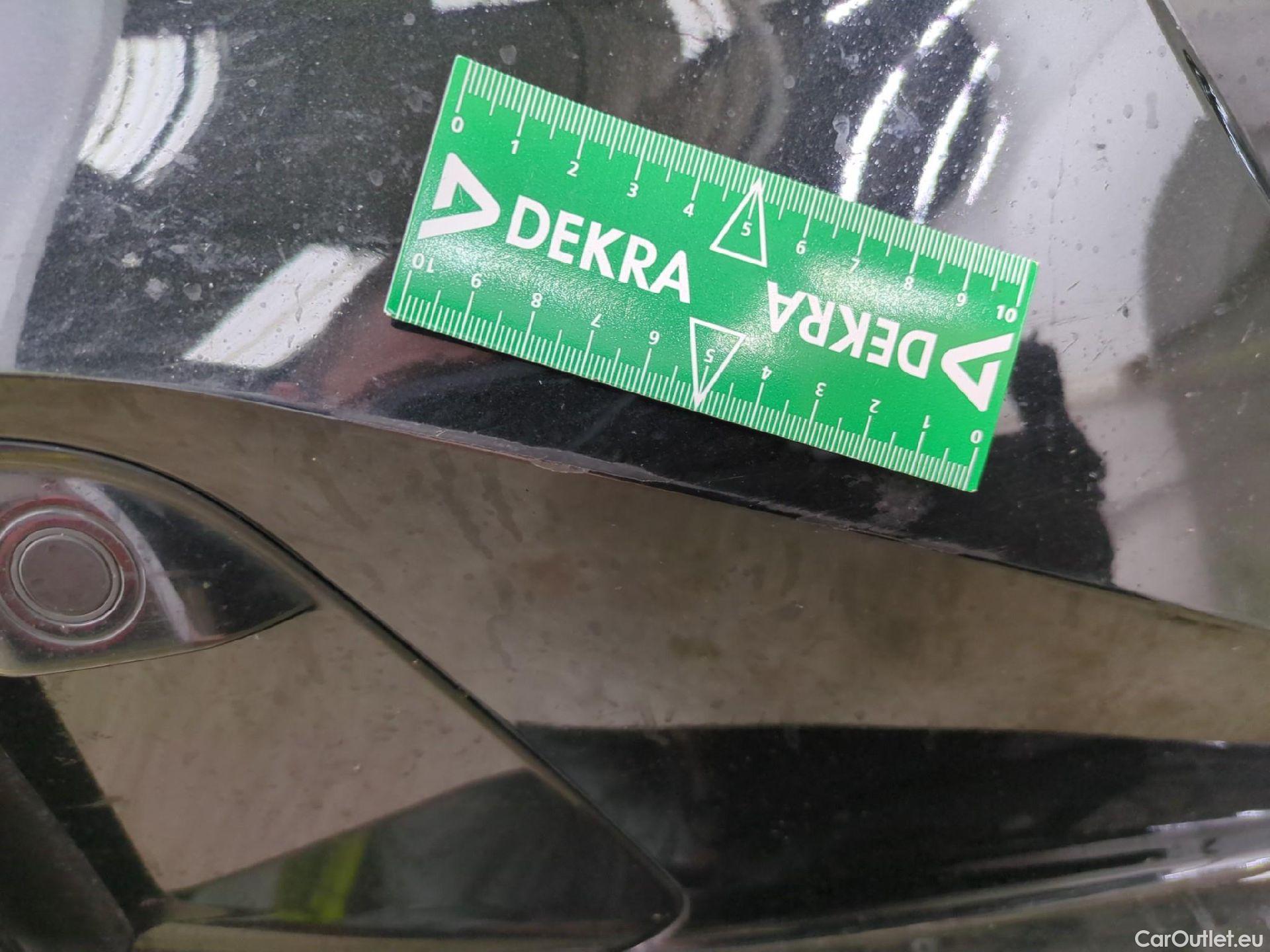  Bmw  Serie 3 BMW Série 3 Touring / 2022 / 5P / Break 318i 156ch Business Design BVA8 #20