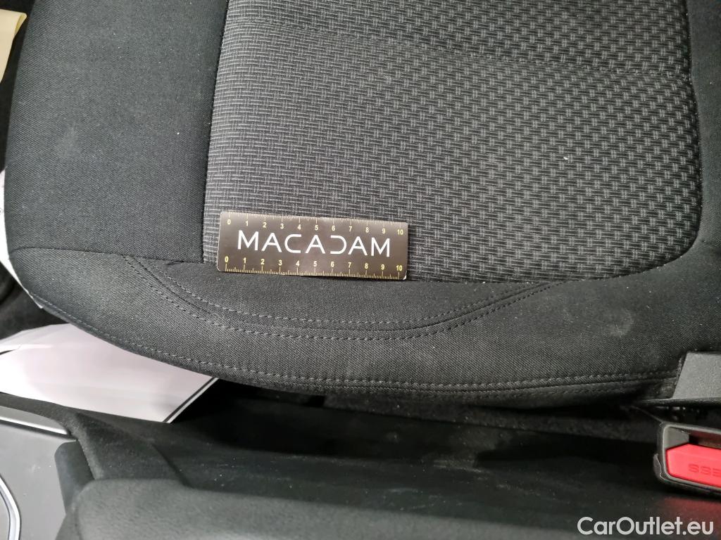  Bmw  Serie 1 1 Berline 116 d Business Design 1.5 115CV BVA7 E6d #11