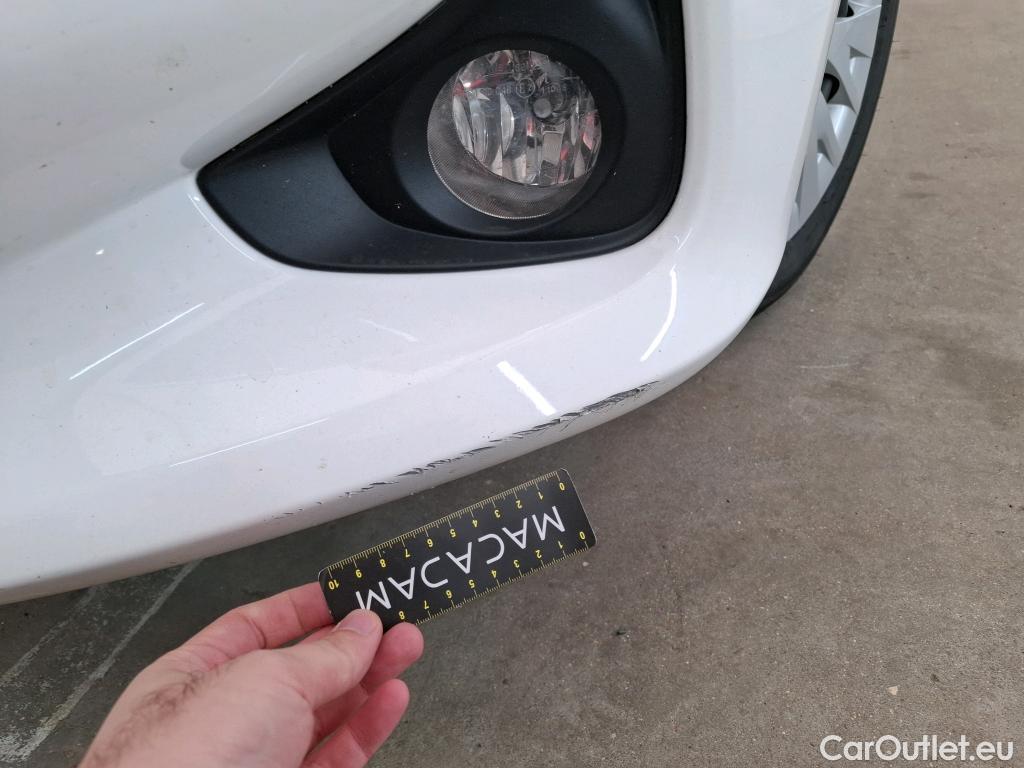  Toyota  Yaris TOYOTA  Hybride / 2019 / 5P / Berline Hybride 116h Dynamic Business Beyond Zer #8