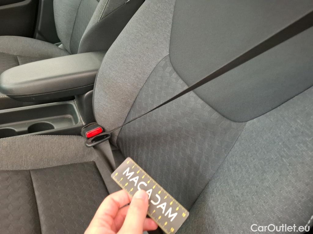  Toyota  Yaris TOYOTA  Hybride / 2019 / 5P / Berline Hybride 116h Dynamic Business Beyond Zer #15