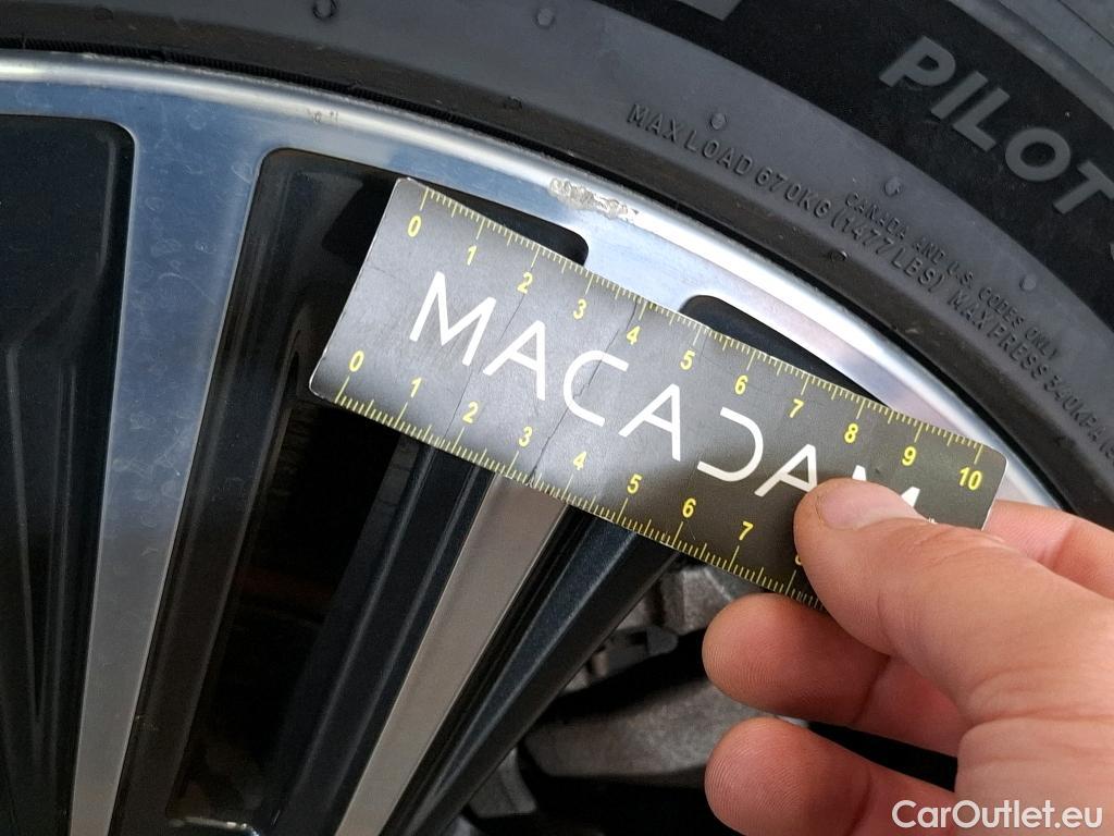  Bmw  Serie 1 BMW Série 1 / 2019 / 5P / Berline 116i Business Design #21