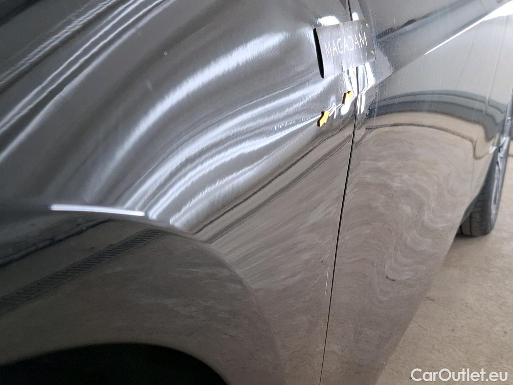  Bmw  Serie 1 BMW Série 1 / 2019 / 5P / Berline 116i Business Design #31