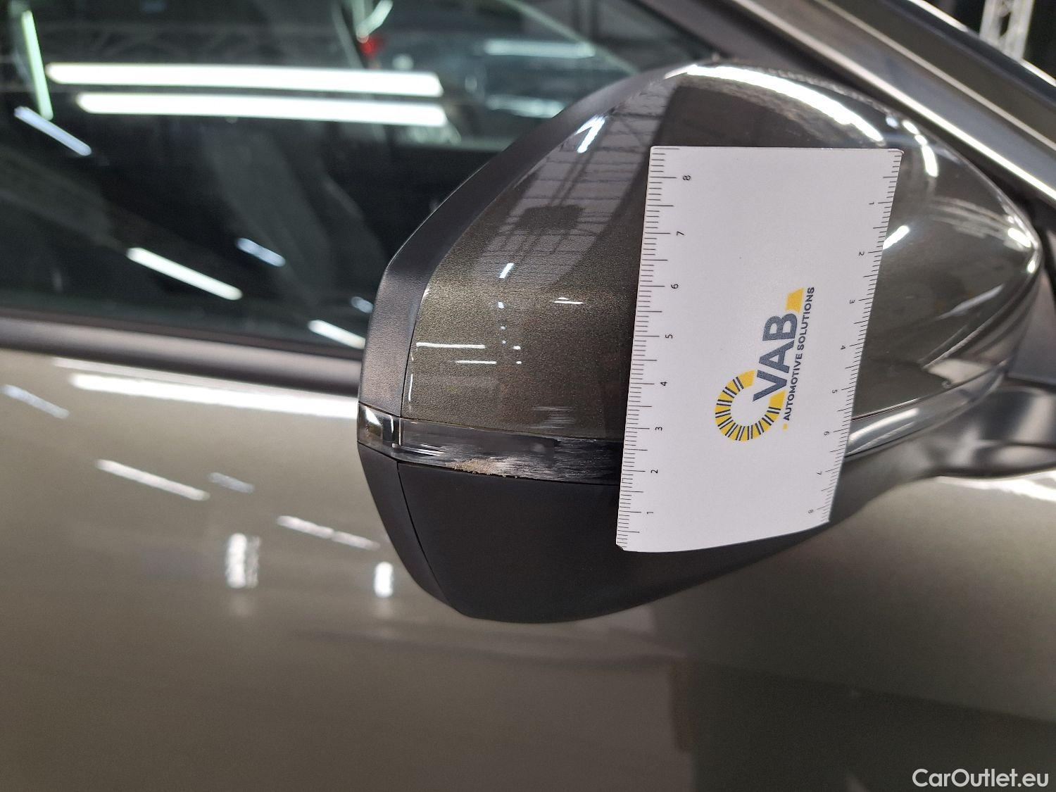  Peugeot  5008 Peugeot,  '16, Peugeot  1.5 BlueHDi 96kW S&S EAT8 Allure 5d #2