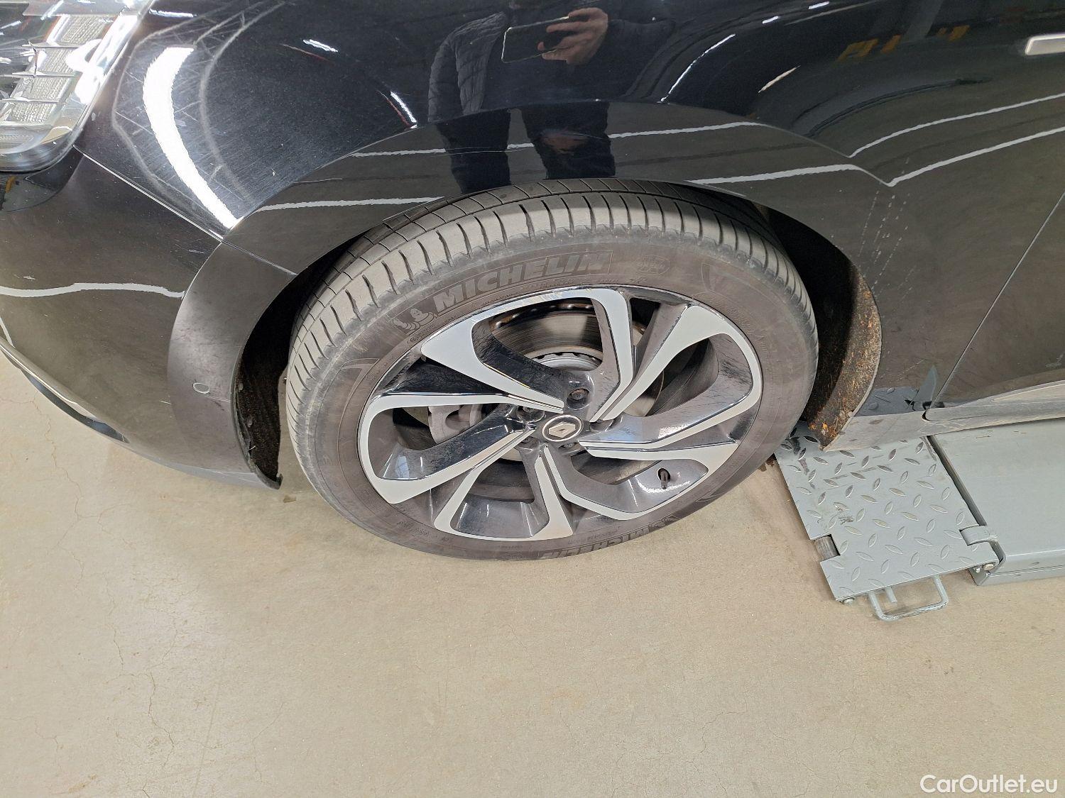  Renault  Grand Scenic Renault, Gr.Scénic '16, Renault Grand Scénic Blue dCi 120 EDC Bose Edition #40