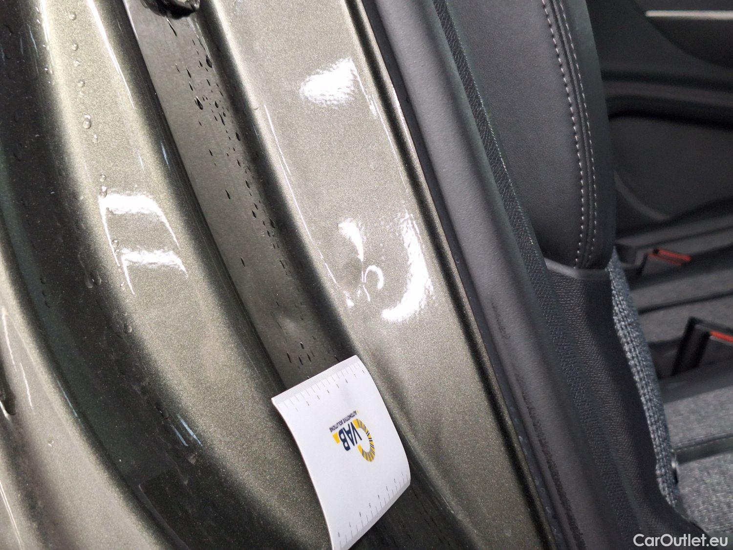  Peugeot  5008 Peugeot,  '16, Peugeot  1.5 BlueHDi 96kW S&S EAT8 Allure 5d #18