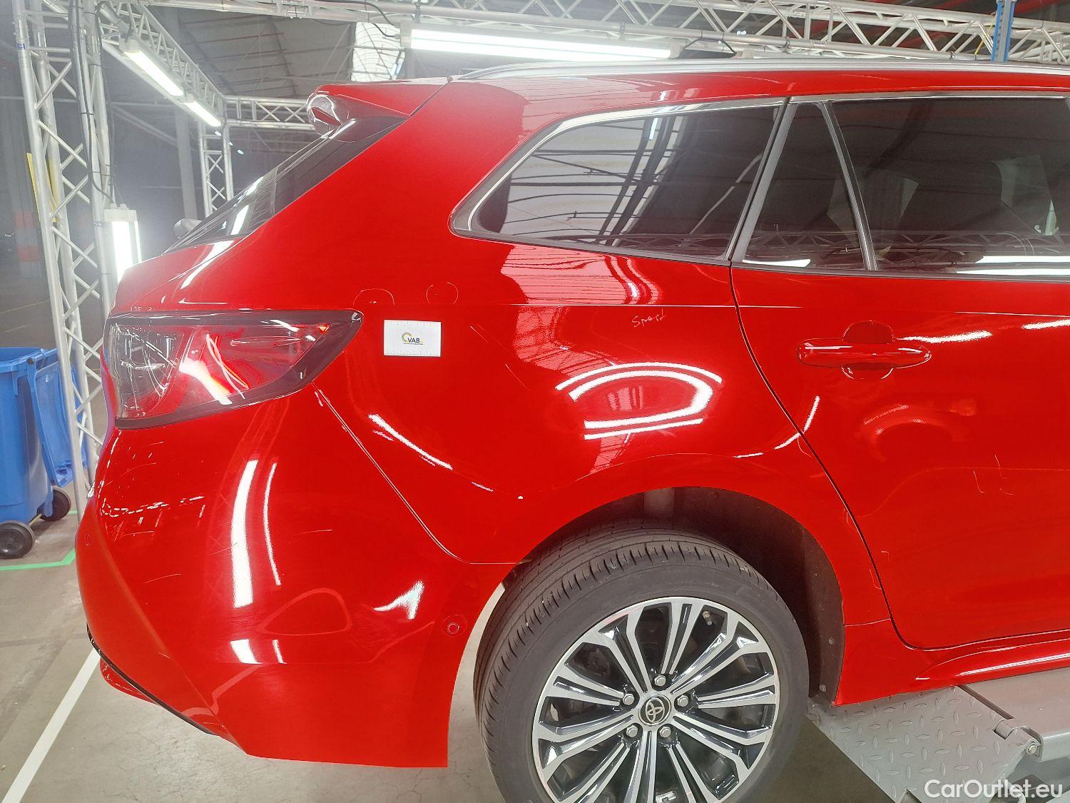  Toyota  Corolla Toyota,  TS '19, Toyota  Touring Sports 1.8 Hybrid Premium e #25