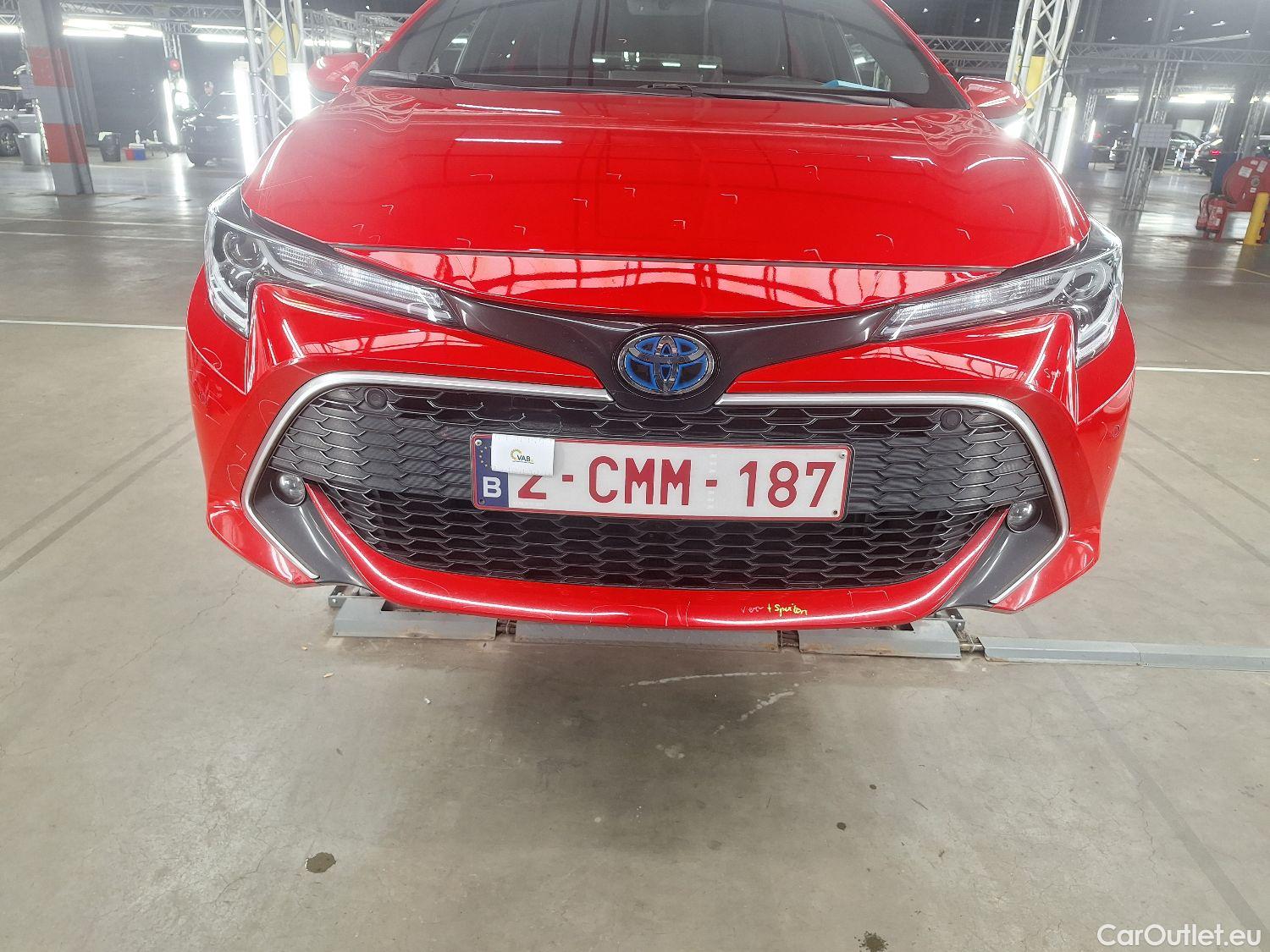 Toyota  Corolla Toyota,  TS '19, Toyota  Touring Sports 1.8 Hybrid Premium e #64