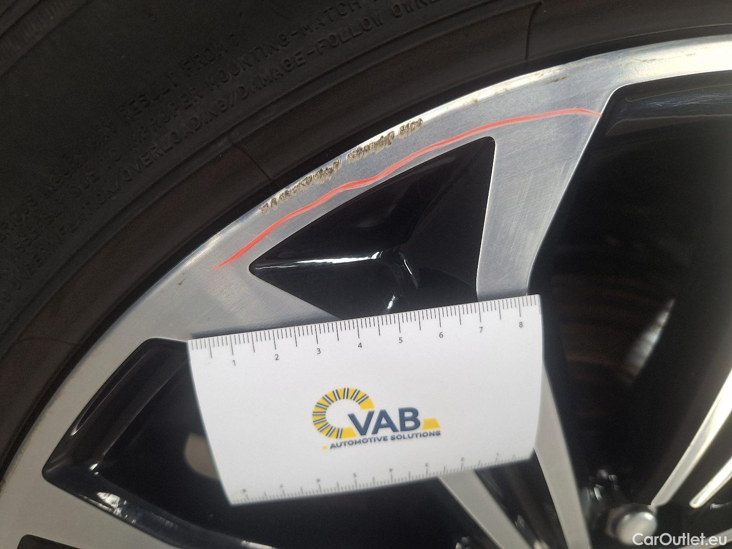  Toyota  Corolla Toyota,  TS '19, Toyota  Touring Sports 1.8 Hybrid Premium e #40