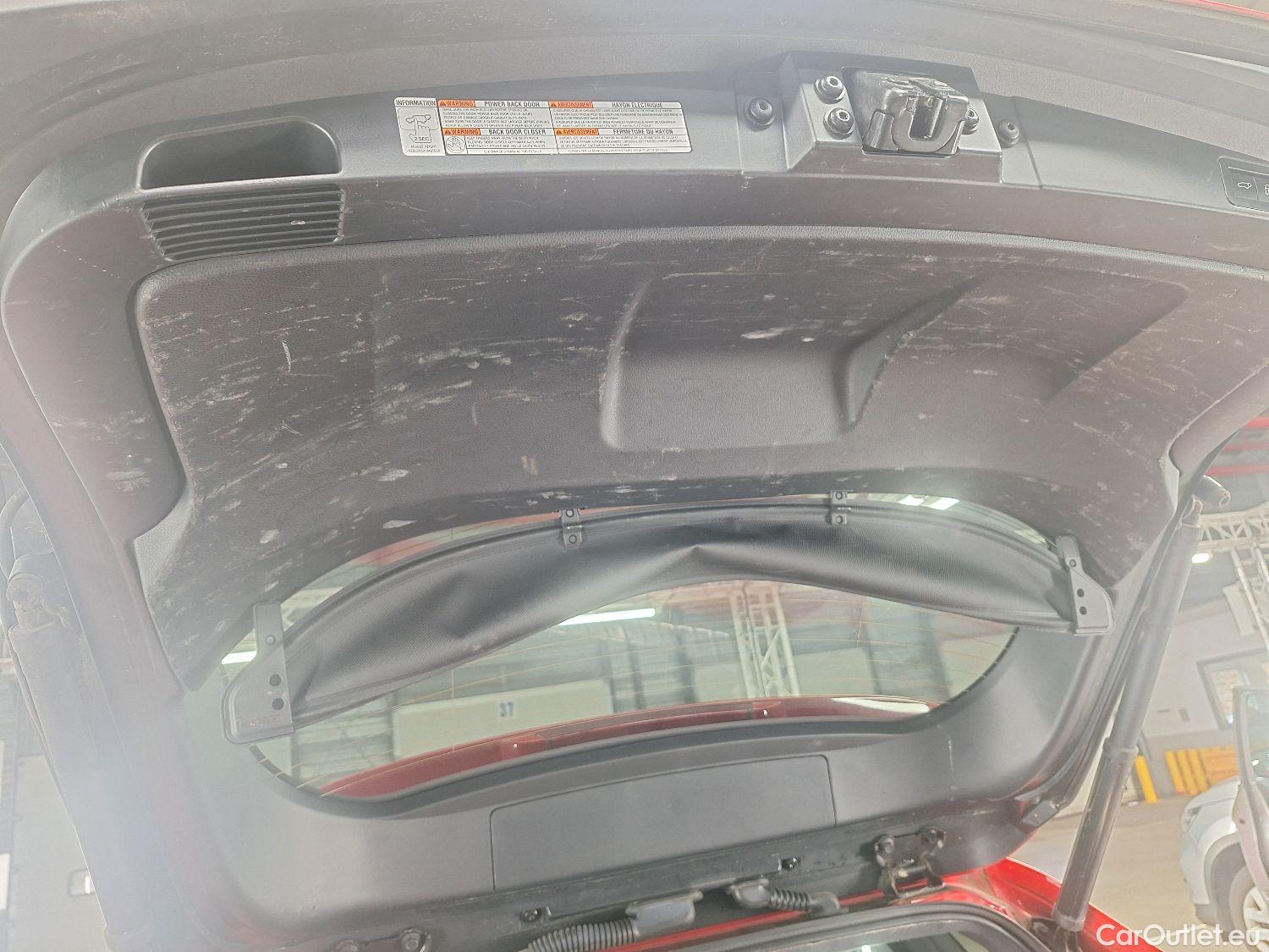  Toyota  Corolla Toyota,  TS '19, Toyota  Touring Sports 1.8 Hybrid Premium e #3