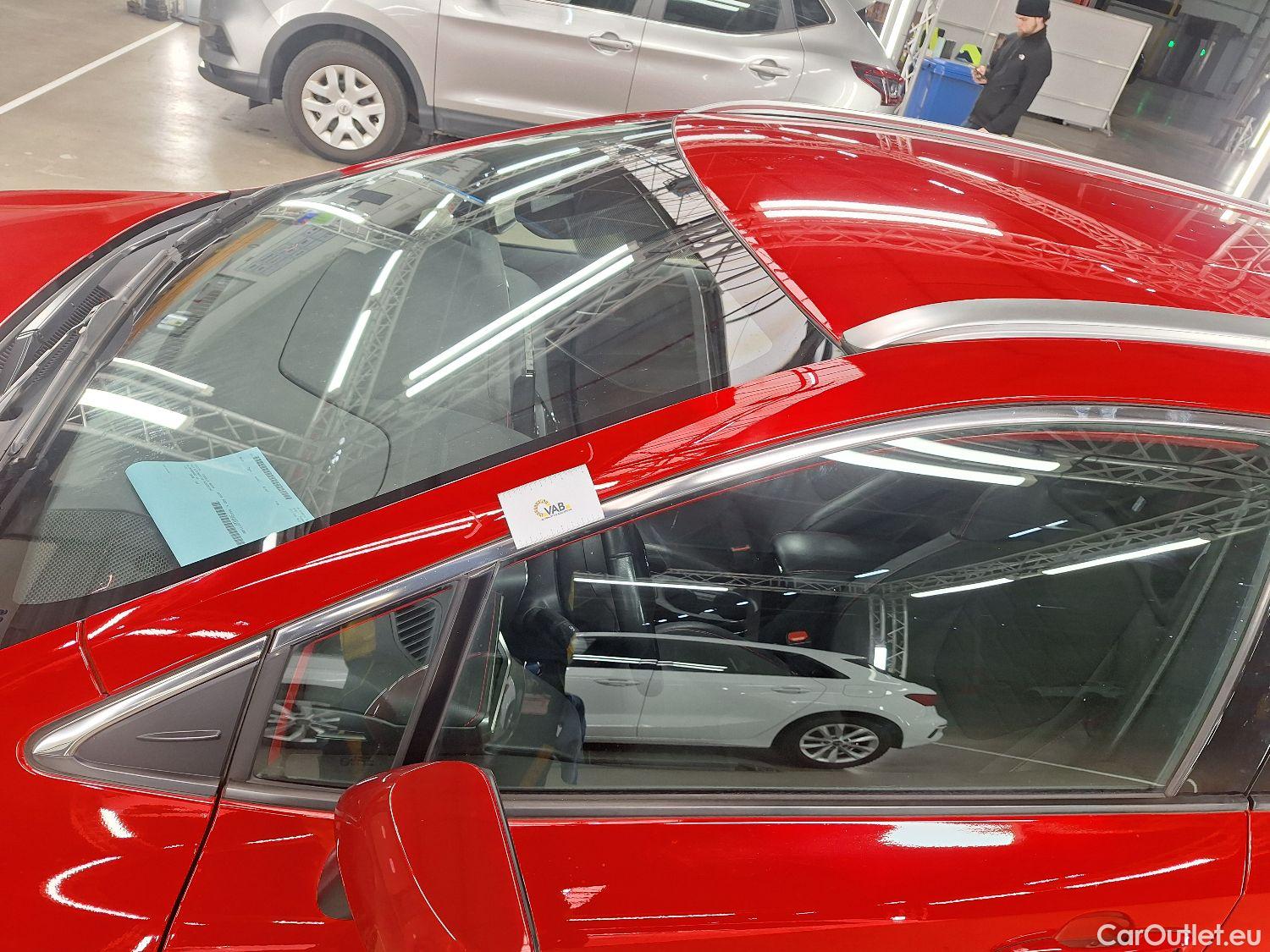  Toyota  Corolla Toyota,  TS '19, Toyota  Touring Sports 1.8 Hybrid Premium e #74