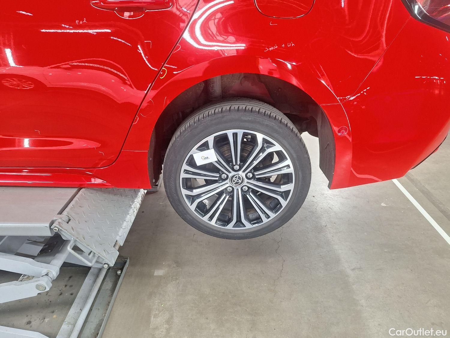  Toyota  Corolla Toyota,  TS '19, Toyota  Touring Sports 1.8 Hybrid Premium e #39