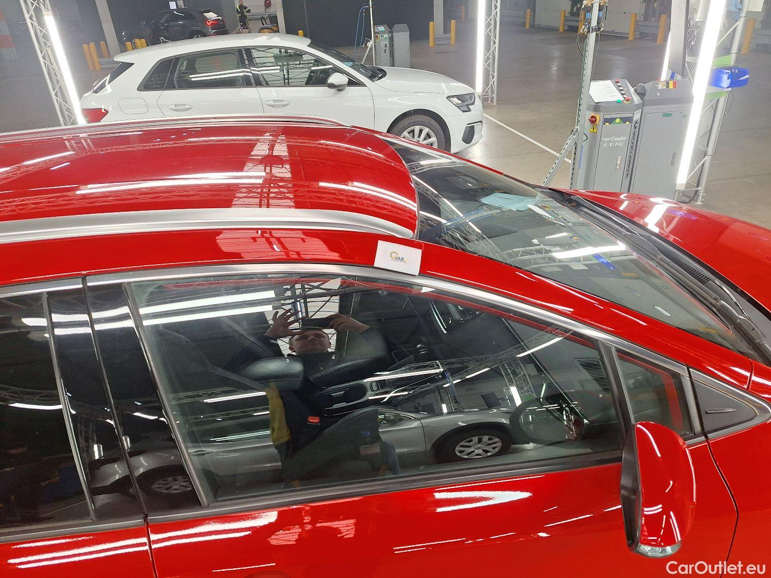  Toyota  Corolla Toyota,  TS '19, Toyota  Touring Sports 1.8 Hybrid Premium e #72