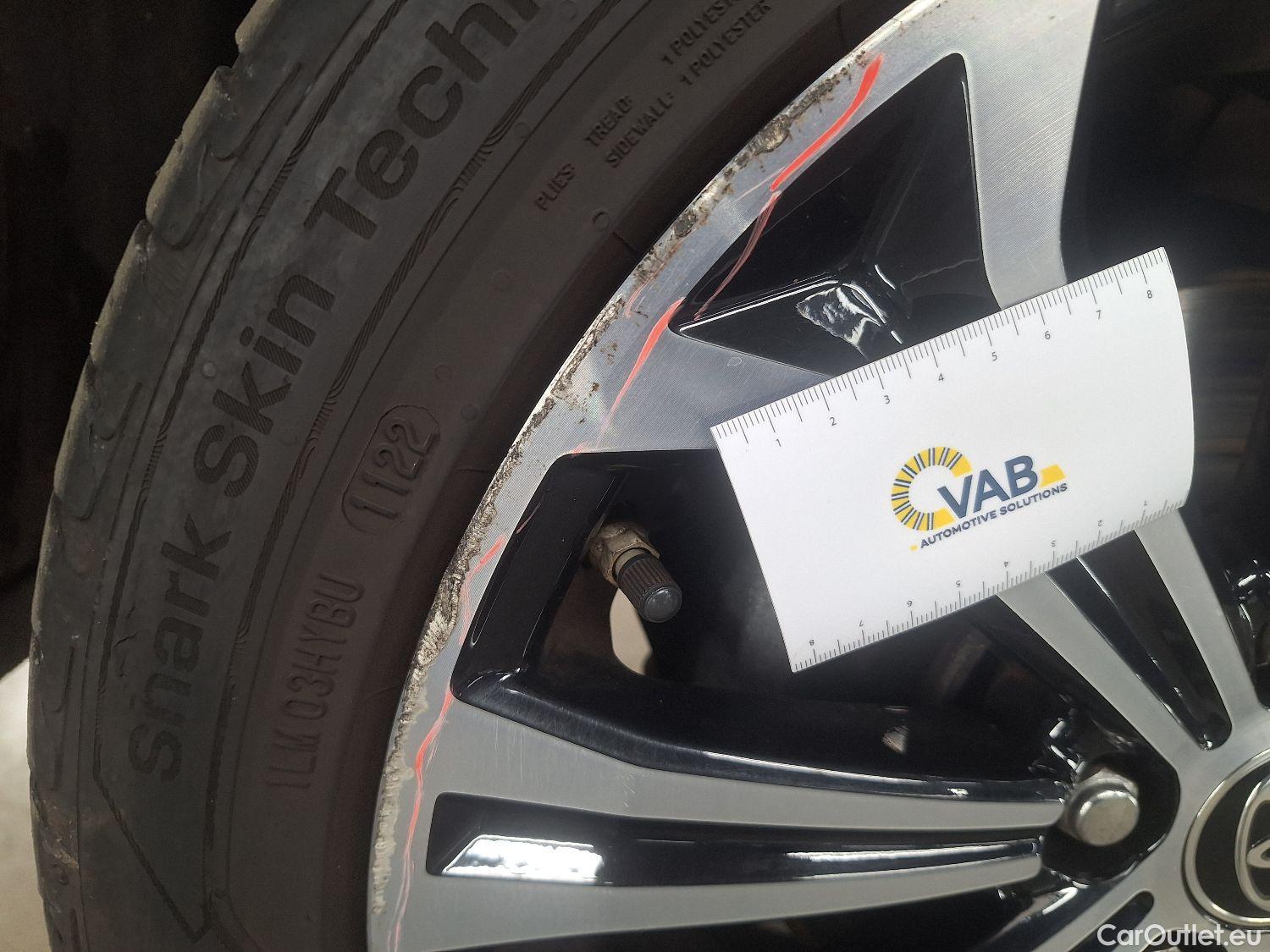  Toyota  Corolla Toyota,  TS '19, Toyota  Touring Sports 1.8 Hybrid Premium e #42