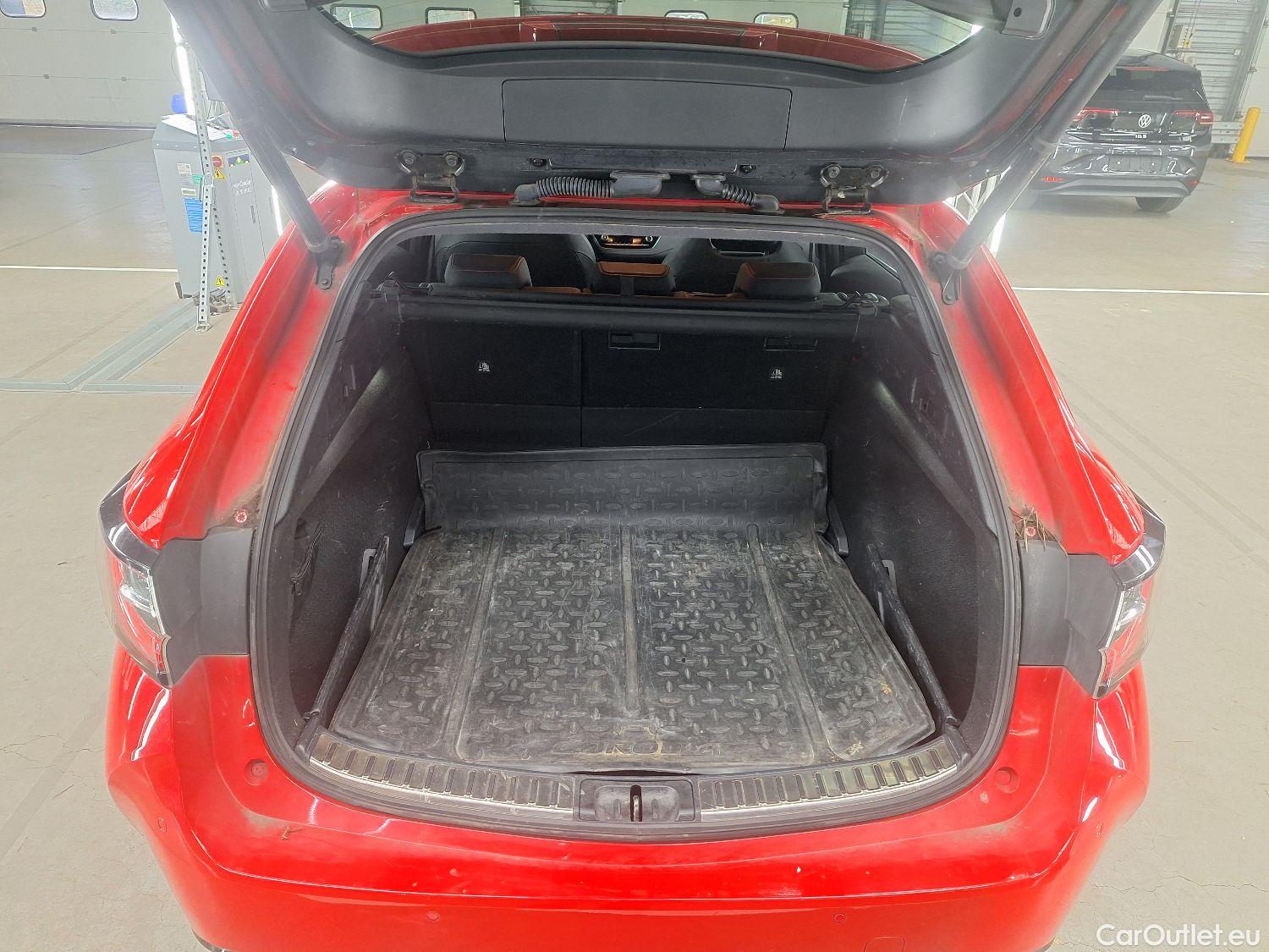  Toyota  Corolla Toyota,  TS '19, Toyota  Touring Sports 1.8 Hybrid Premium e #1