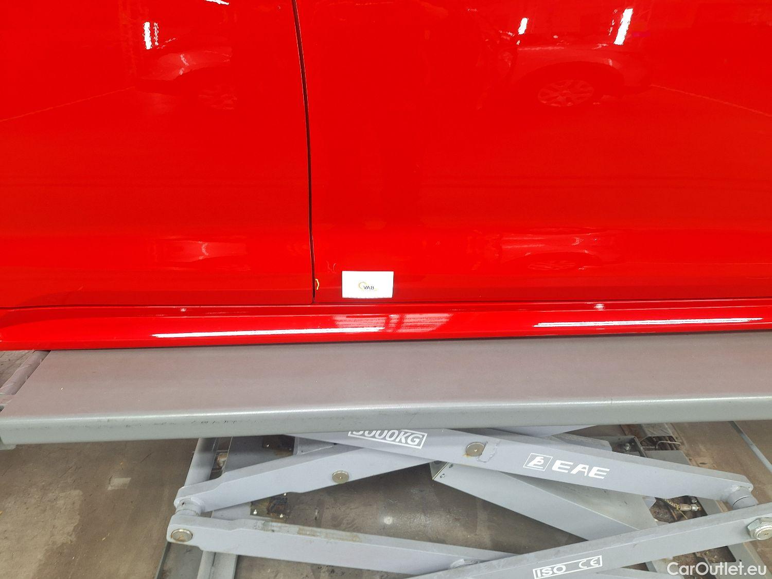  Toyota  Corolla Toyota,  TS '19, Toyota  Touring Sports 1.8 Hybrid Premium e #20