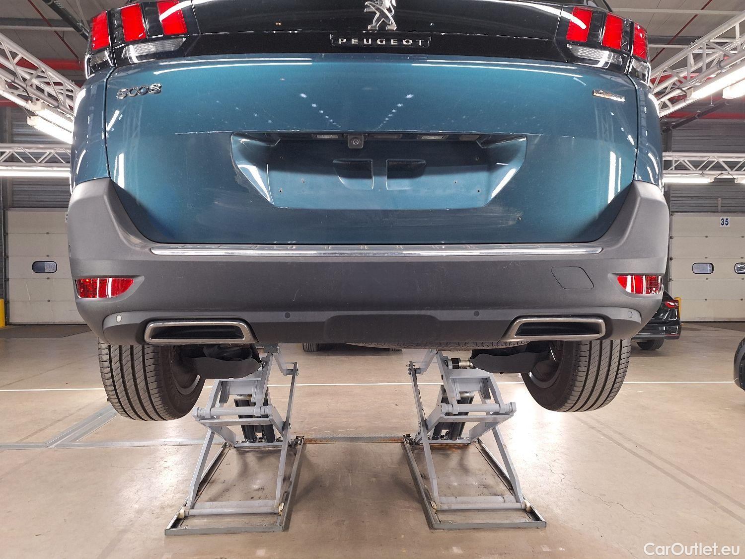  Peugeot  5008 Peugeot,  '16, Peugeot  1.5 BlueHDi 96kW S&S EAT8 GT Line 5d #27