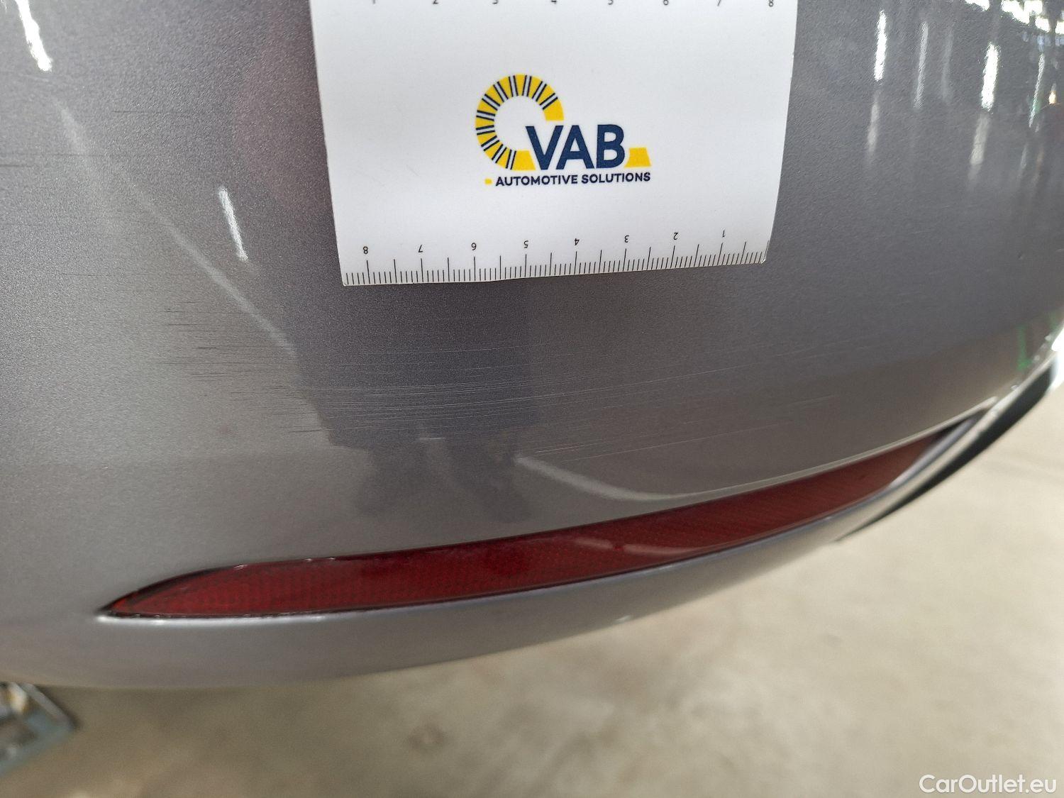  Peugeot  308 Peugeot,  SW FL'17, Peugeot  SW 1.2 PureTech 130 S&S Active 5d #27