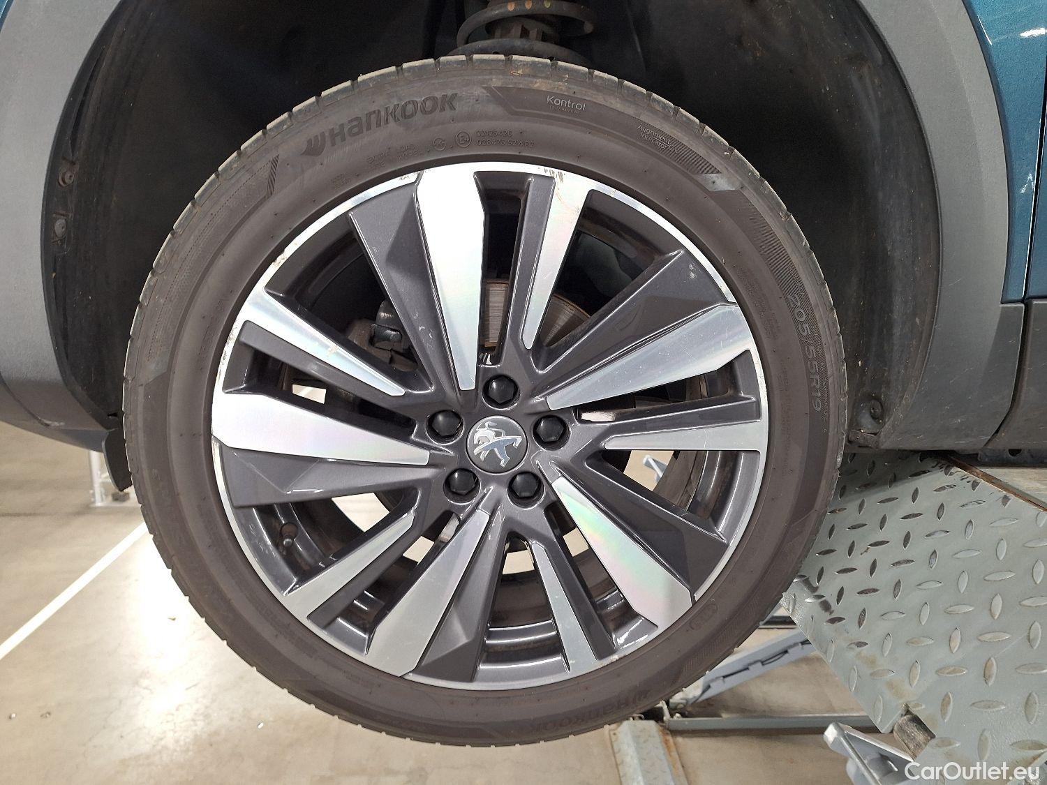  Peugeot  5008 Peugeot,  '16, Peugeot  1.5 BlueHDi 96kW S&S EAT8 GT Line 5d #31