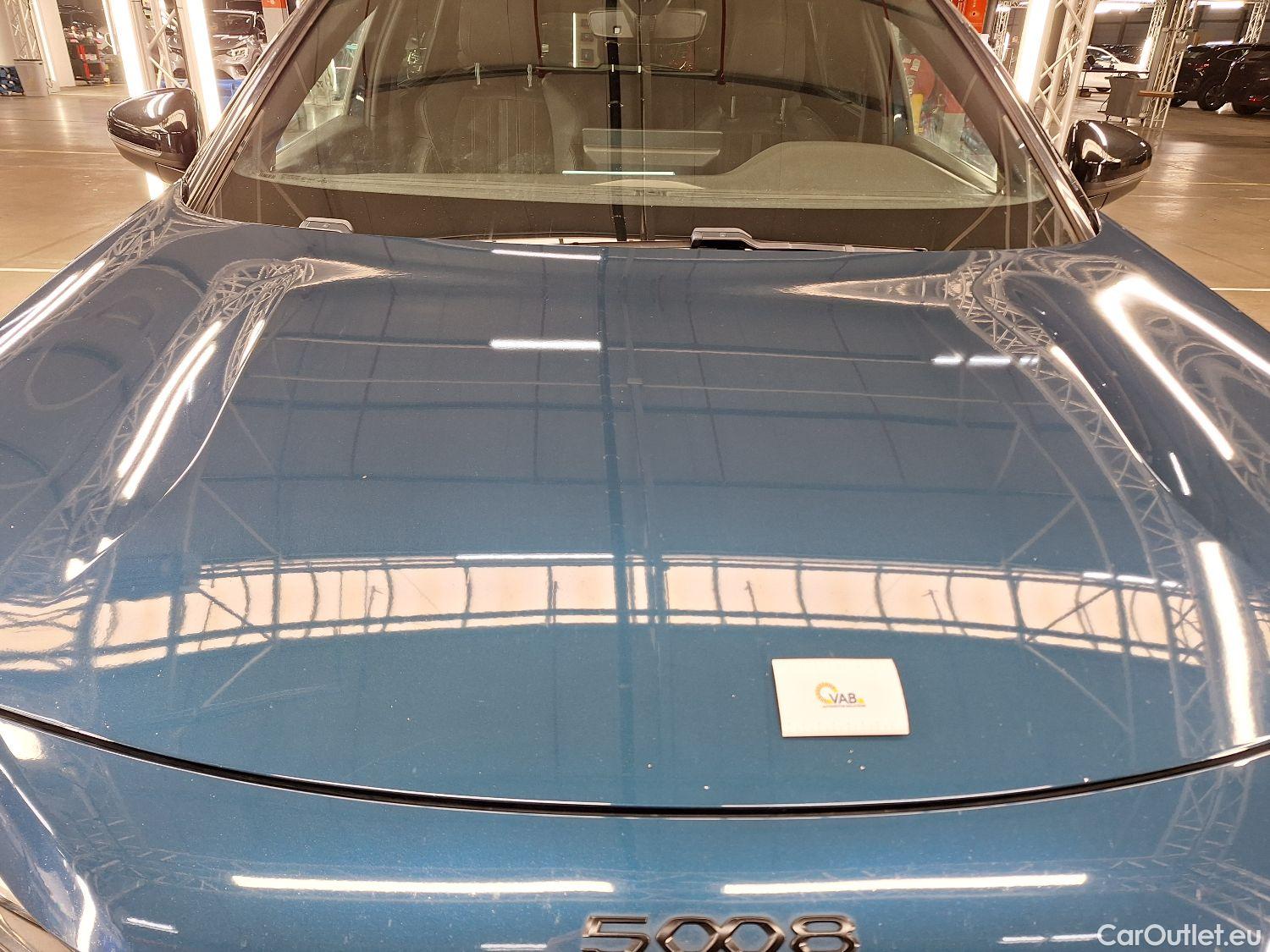  Peugeot  5008 Peugeot,  FL'20, Peugeot  1.6 PureTech 132kW S&S EAT8 GT Pack 5 #53