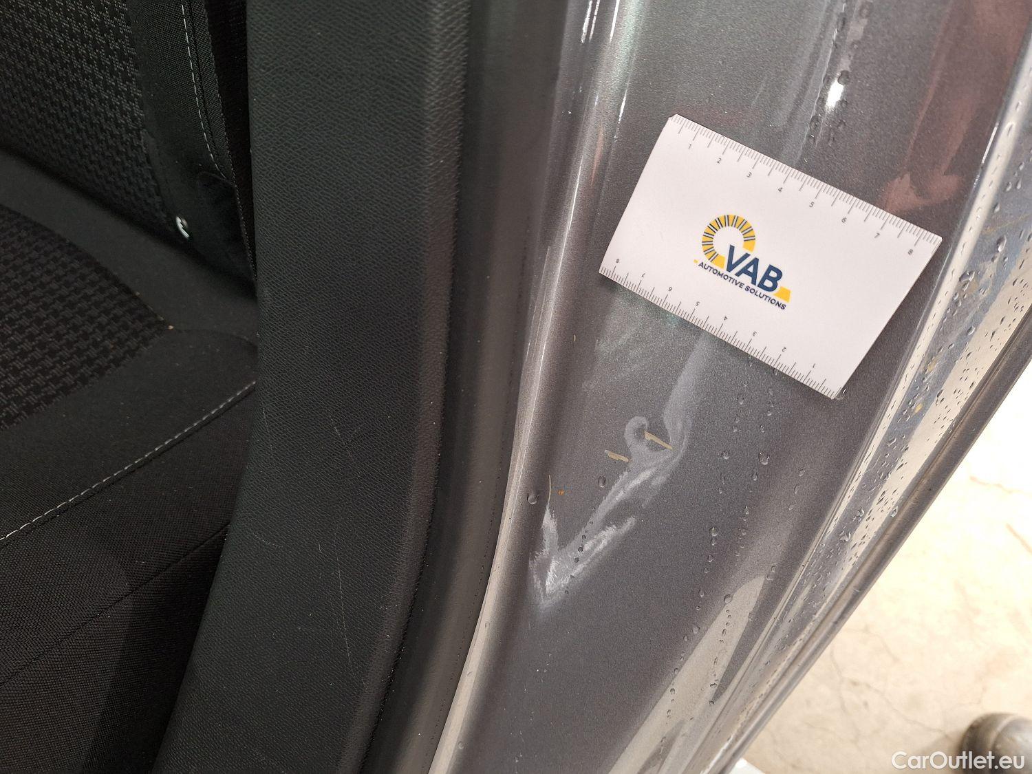  Peugeot  308 Peugeot,  SW FL'17, Peugeot  SW 1.2 PureTech 130 S&S Active 5d #41