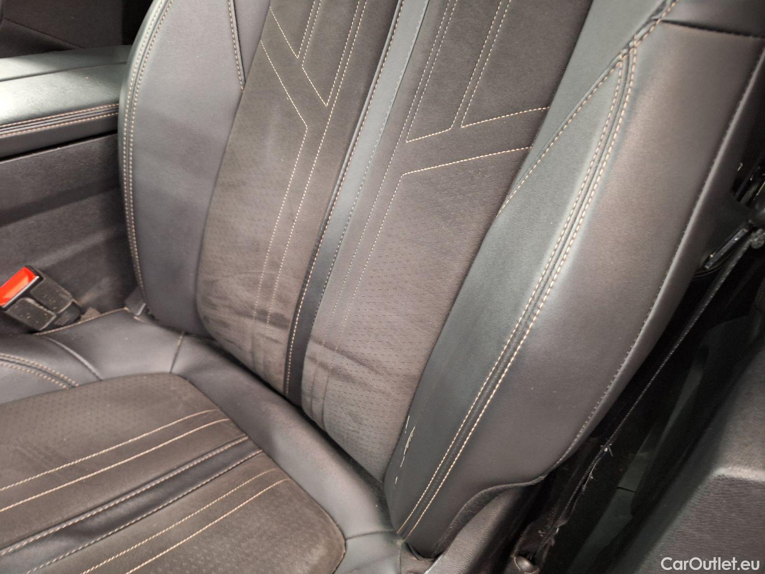  Peugeot  5008 Peugeot,  FL'20, Peugeot  1.6 PureTech 132kW S&S EAT8 GT Pack 5 #45