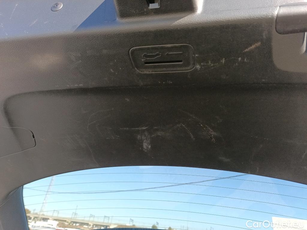  KIA  Cee'd KIA Ceed Tourer / 2021 / 5P / familiar Tourer 1.5 MHEV 118kW(160CV) GT Line DCT #12