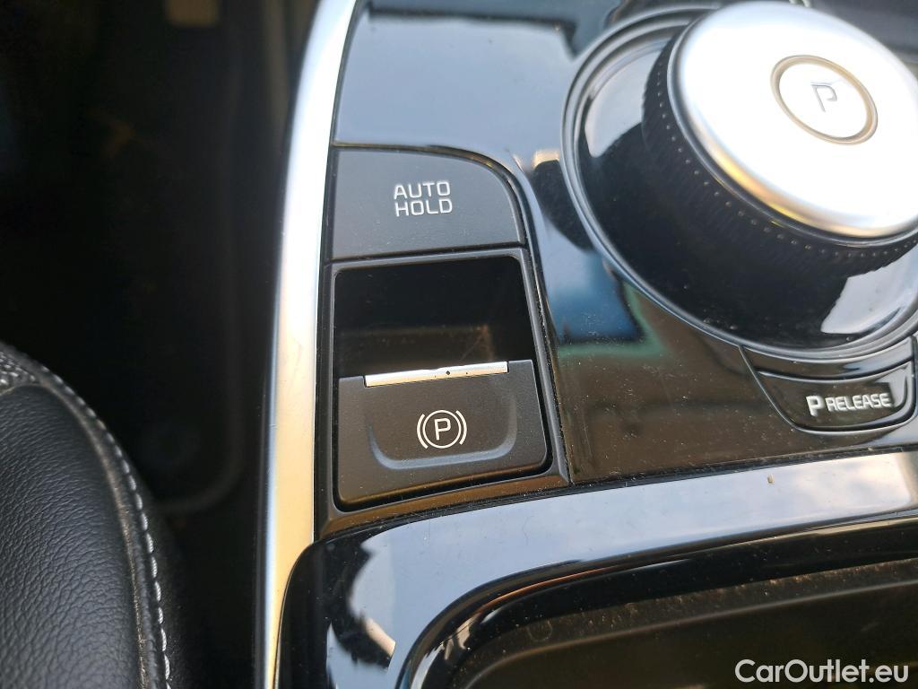  KIA  Niro KIA e- / 2016 / 5P / crossover e- 150kW (204CV) Drive (Long Range) #11