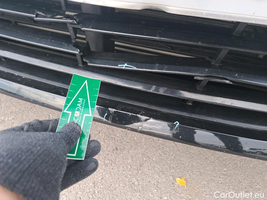  Bmw  X2 BMW  sDrive18i (CX3) #18