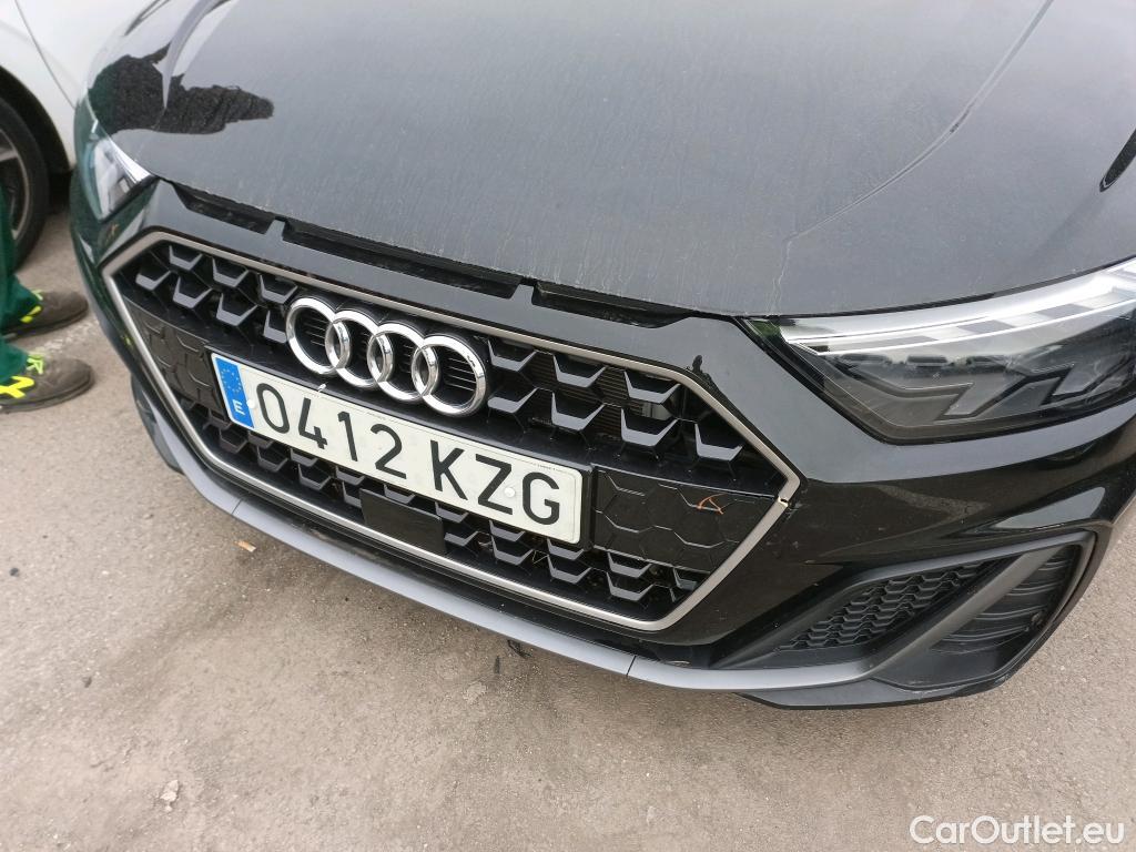  Audi  A1 Sportback AUDI A1 / 2018 / 5P / berlina con portón Sportback S line 30 TFSI 85kW S tronic #1