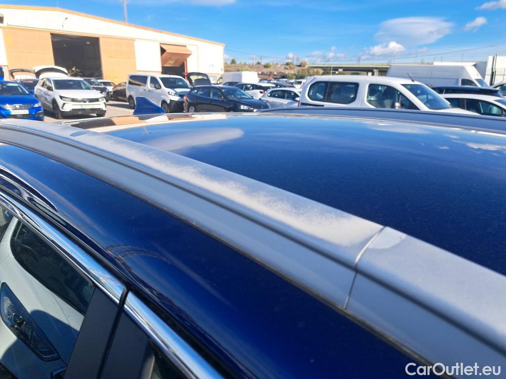  KIA  Niro KIA e- / 2016 / 5P / crossover e- 150kW (204CV) Drive (Long Range) #5