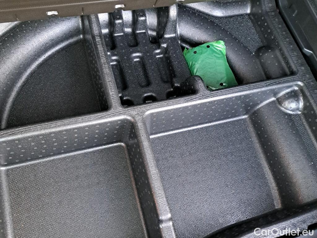  Hyundai  Tucson HYUNDAI  / 2020 / 5P / todoterreno 1.6 TGDI 169kW HEV Tecno Auto 2C #5