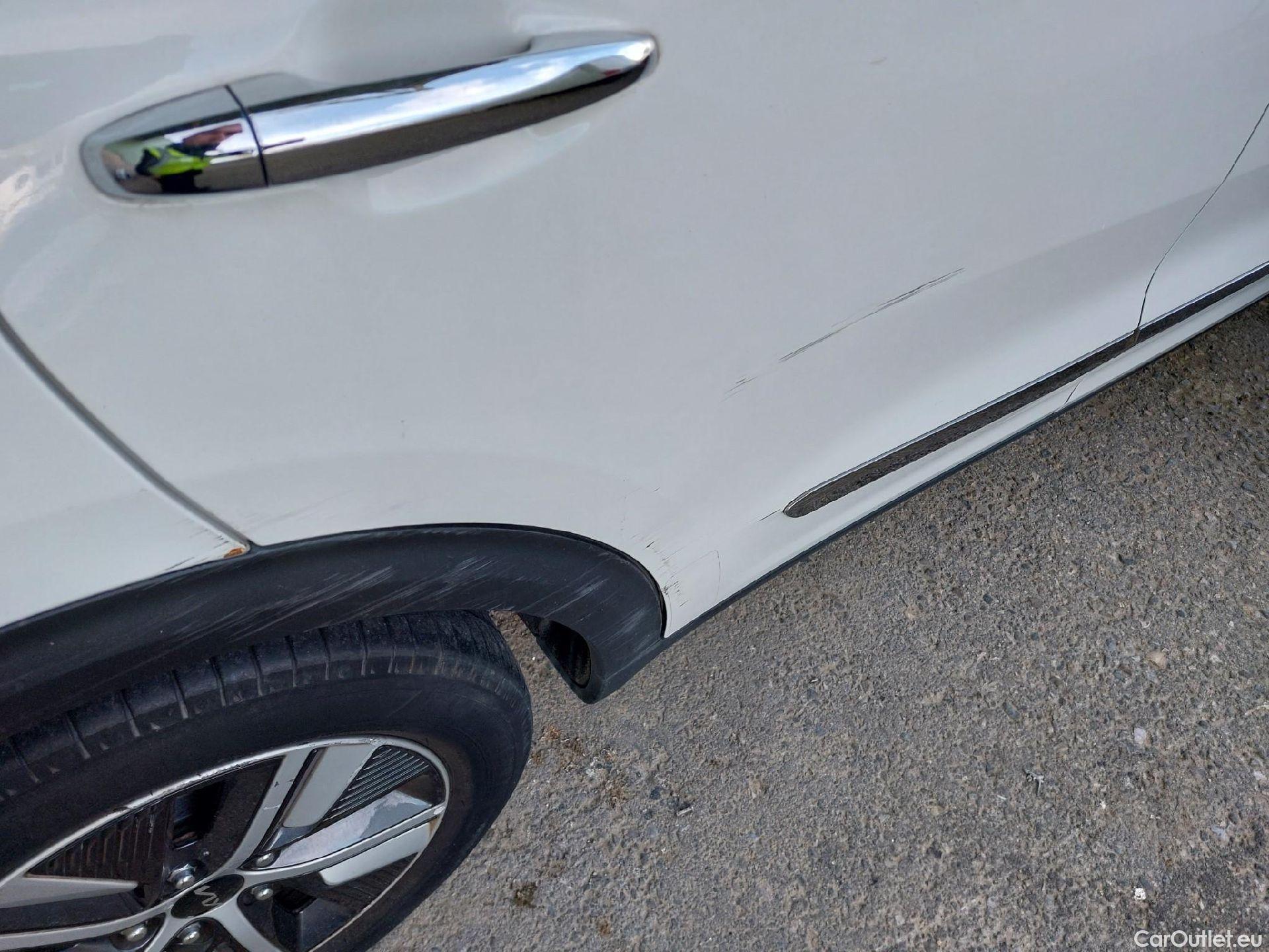  KIA  Niro KIA  / 2019 / 5P / crossover 1.6 GDi PHEV 104kW (141CV) Drive #29