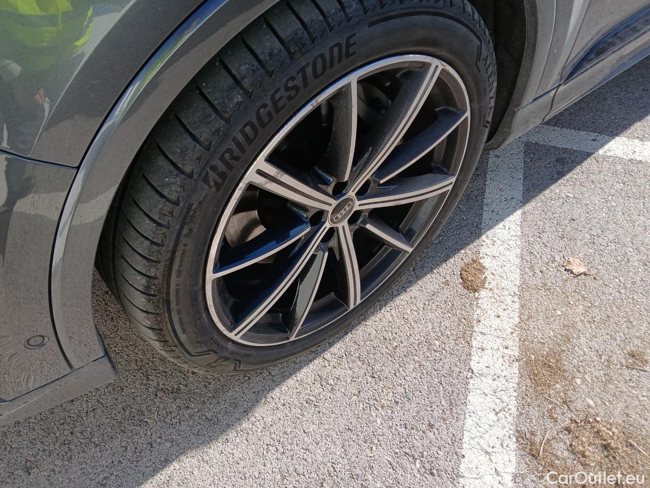  Audi  Q7 AUDI  / 2019 / 5P / todoterreno Black line 50 TDI 210kW (286CV) q. tip. #8