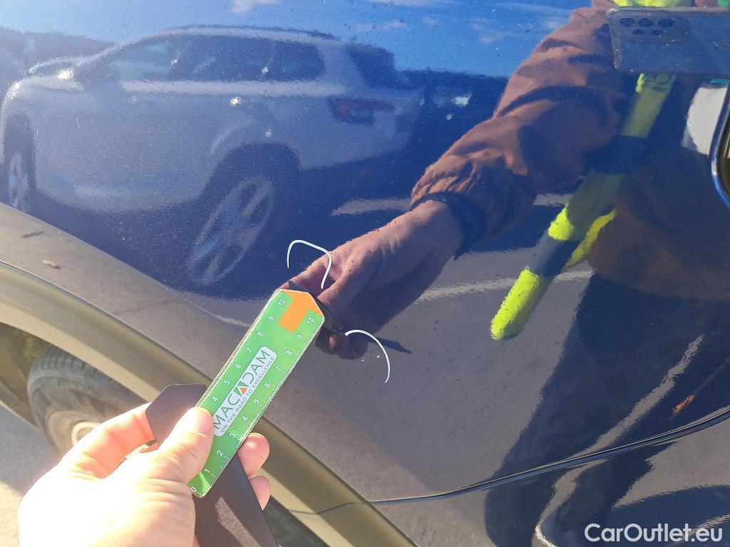  KIA  Niro KIA e- / 2016 / 5P / crossover e- 150kW (204CV) Drive (Long Range) #18