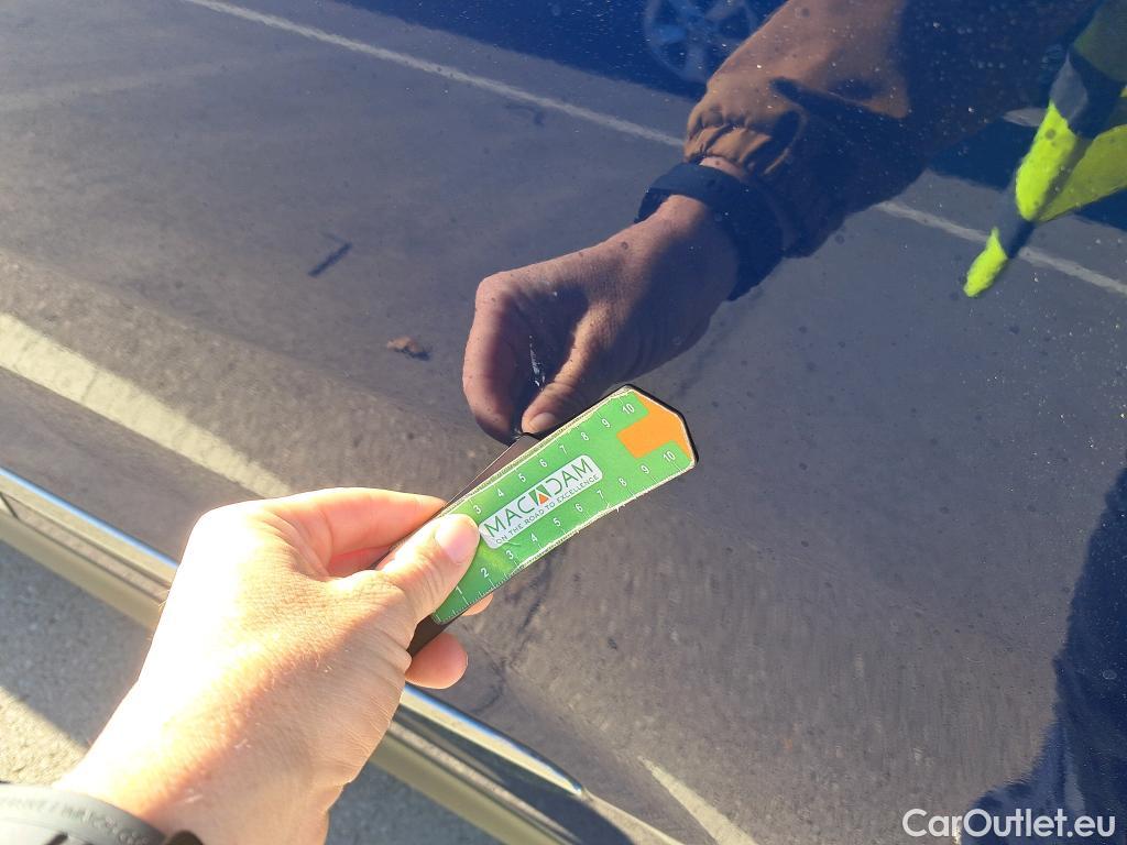  KIA  Niro KIA e- / 2016 / 5P / crossover e- 150kW (204CV) Drive (Long Range) #16