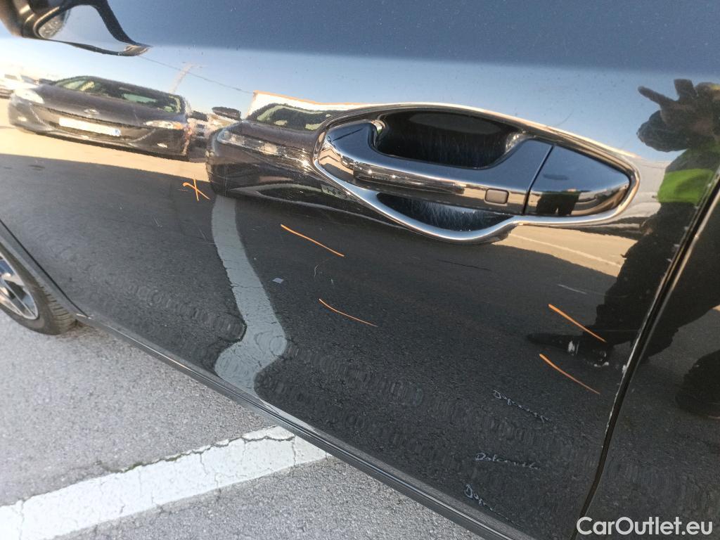  KIA  Cee'd KIA Ceed Tourer / 2021 / 5P / familiar Tourer 1.5 MHEV 118kW(160CV) GT Line DCT #1