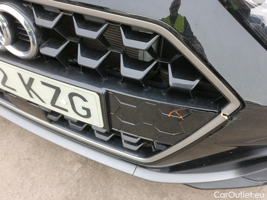  Audi  A1 Sportback AUDI A1 / 2018 / 5P / berlina con portón Sportback S line 30 TFSI 85kW S tronic #2